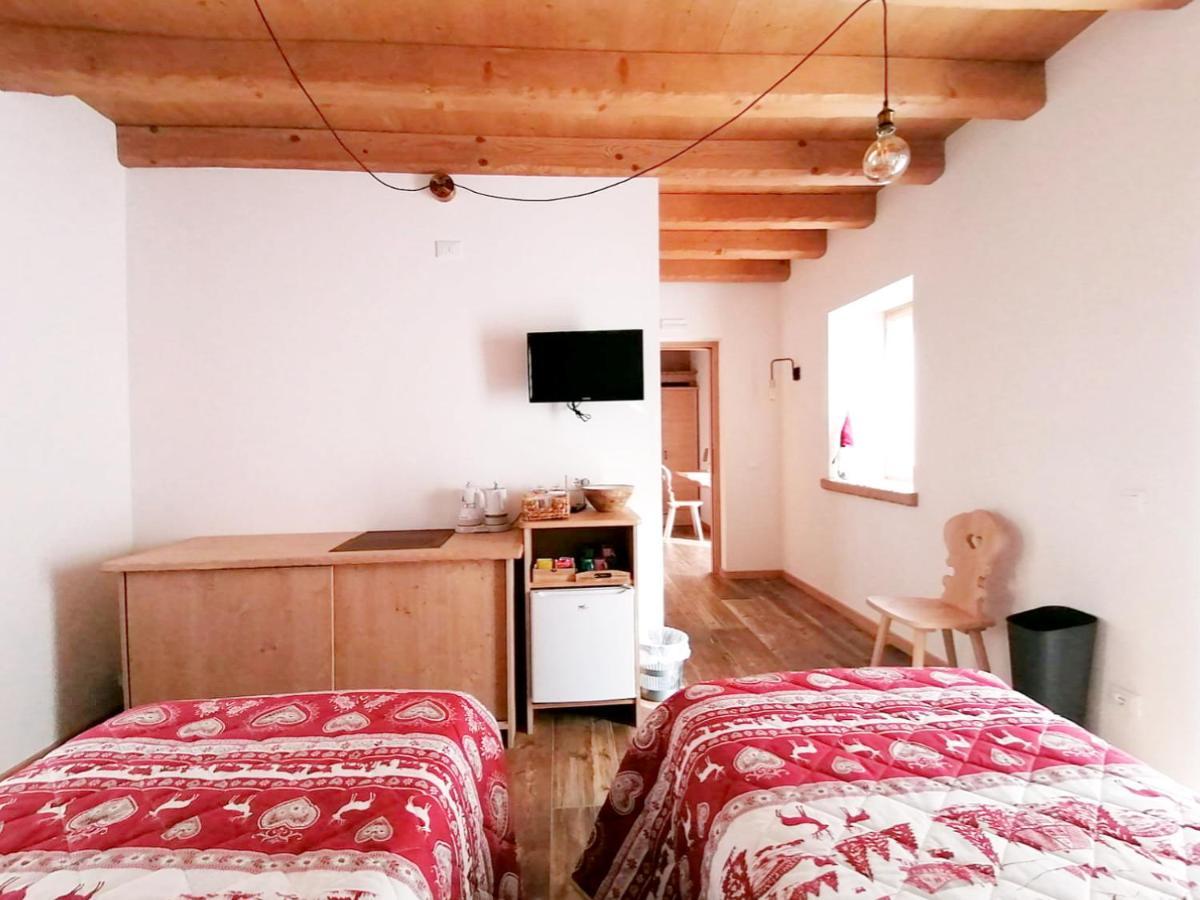 Ai Larici Hotel Perarolo di Cadore Luaran gambar