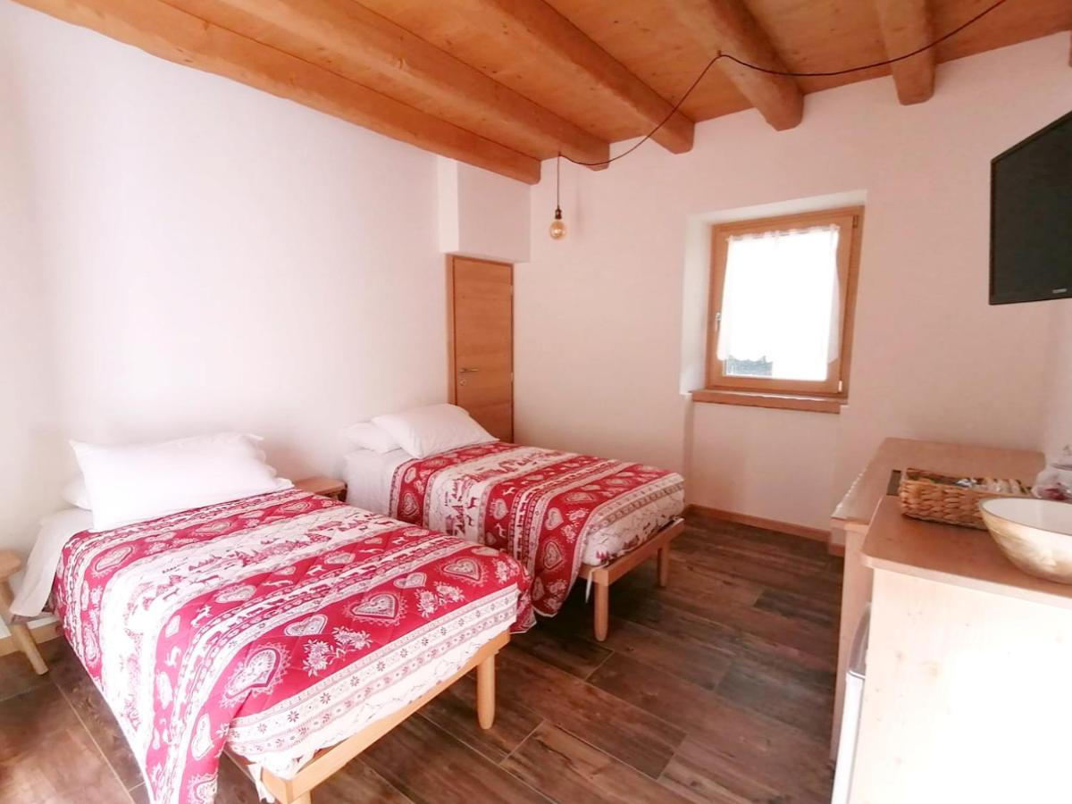 Ai Larici Hotel Perarolo di Cadore Luaran gambar