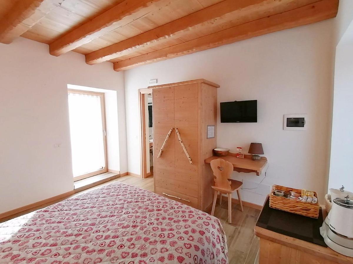 Ai Larici Hotel Perarolo di Cadore Luaran gambar