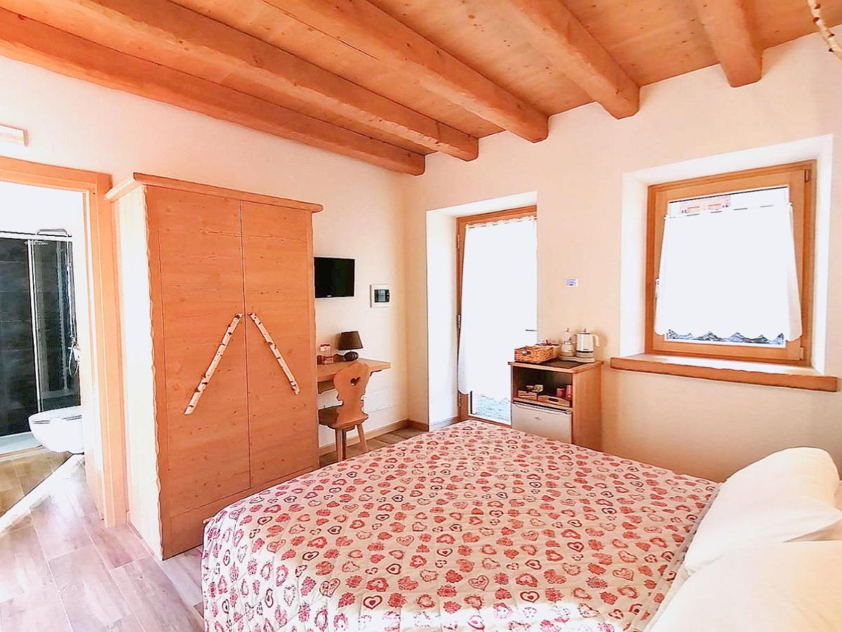 Ai Larici Hotel Perarolo di Cadore Luaran gambar